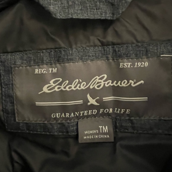 Eddie Bauer Women’s Gray -Blue Quilted Down Vest with Faux Fur Trim - Picture 3 of 4